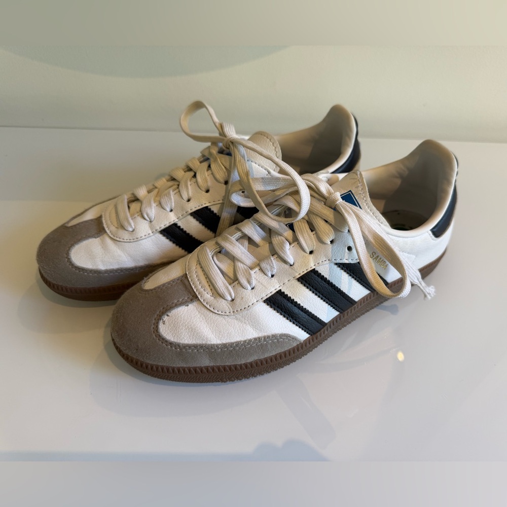 ADIDAS Samba Sneakers (fits W7)